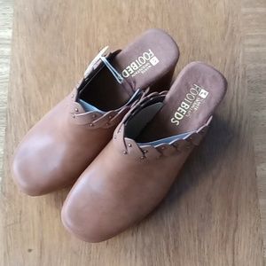 White Mountain women's clogs-NEW